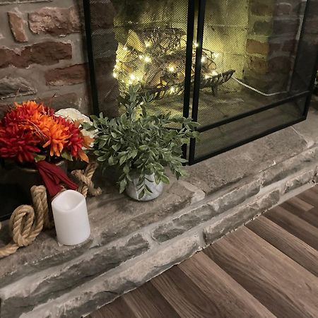 Peaceful Seasonal Wooded Cottage Close To Everything Tafton Exteriör bild